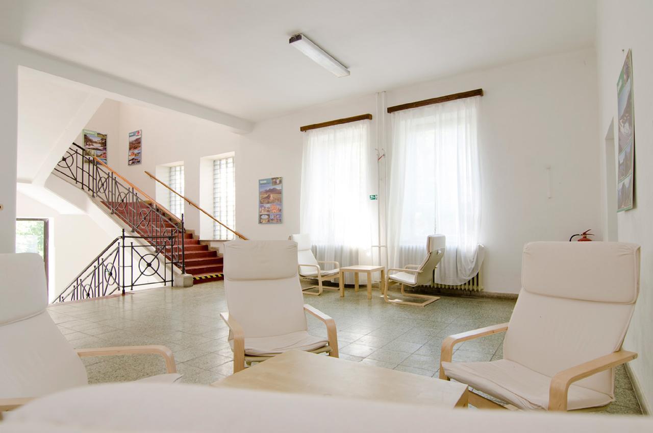 Hostel 瓦尔季采 外观 照片
