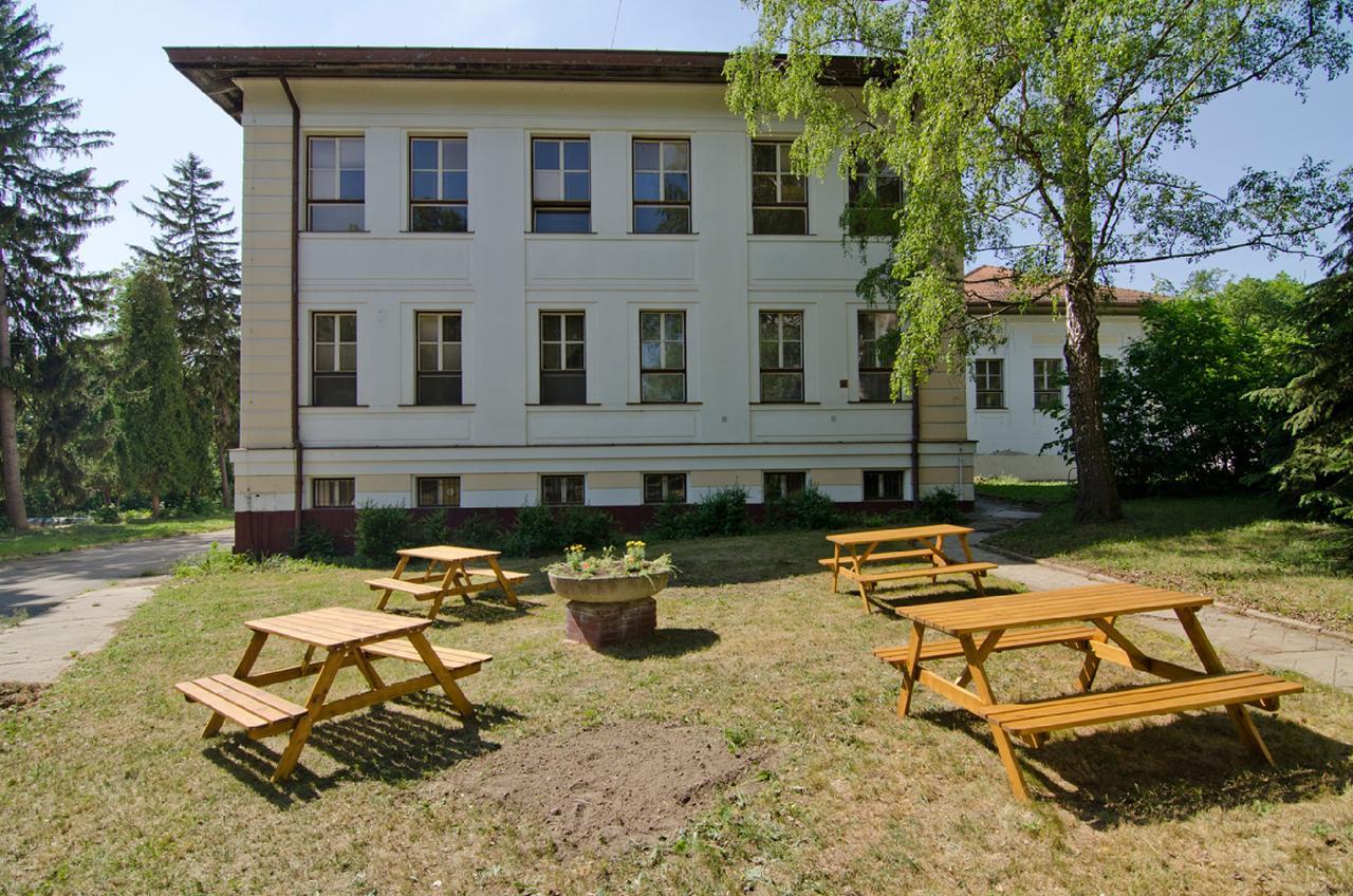 Hostel 瓦尔季采 外观 照片