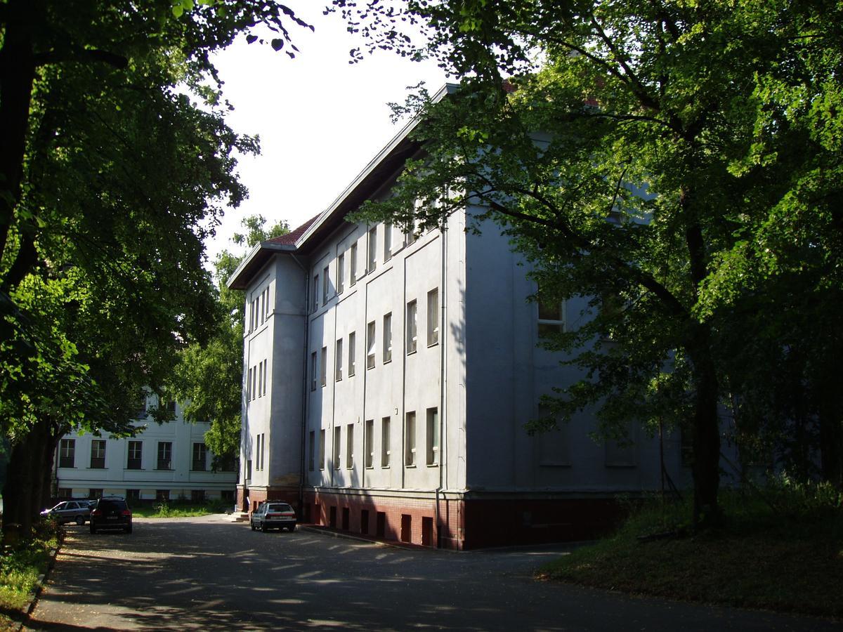 Hostel 瓦尔季采 外观 照片